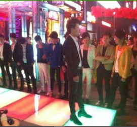 河源深圳夜总会伴游模特雇用(深圳KTV模特雇用)