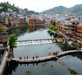 河源长沙旅游攻略(长沙旅游攻略景点必去二日游)