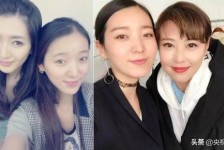 河源7旬奶奶带盲老伴游遍中国(小女孩扶盲人老奶奶过马路)
