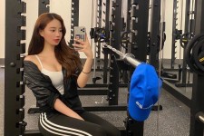 河源我是一名瑜伽锻练外加兼职模特(我是一名瑜伽锻练外加兼职模特小说)