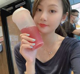 河源雇用网红商务伴游女(雇用网红商务伴游女员工)
