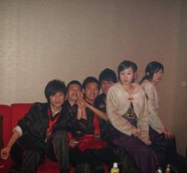 河源武汉雇用男伴游(武汉雇用男伴游戏主播)
