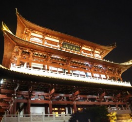 河源长沙旅游攻略(长沙旅游攻略景点必去长沙美食街)
