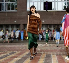 河源广西民族大学兼职模特李琳(2022年即将升为公办的大学)