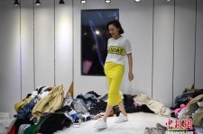 河源兼职模特试衣服(兼职做试衣模特好吗)