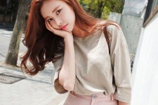 河源韩国女模特(韩国女模特泳装表寅)