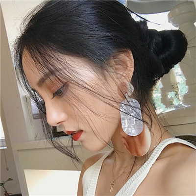 河源伴游女生张悦然的资料