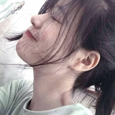 河源伴游女生烟雨蒙蒙的资料