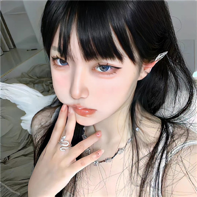 河源伴游女生杨悦澜的资料