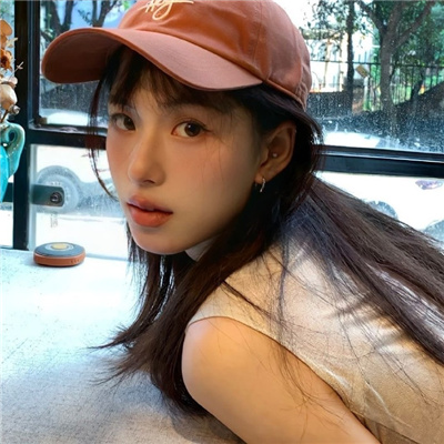 河源伴游女生杨梦研的资料