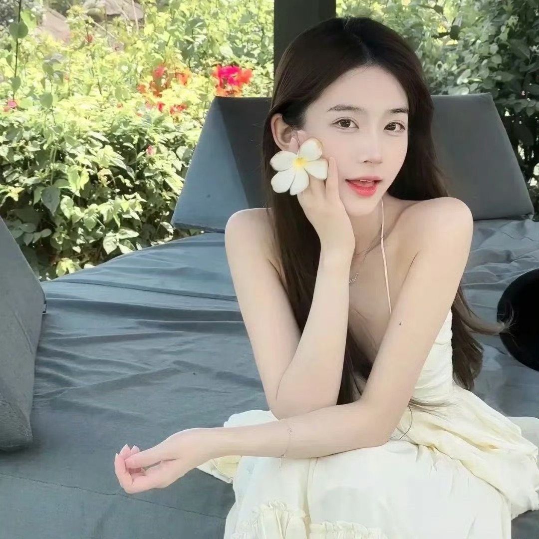河源伴游女生Claire的资料