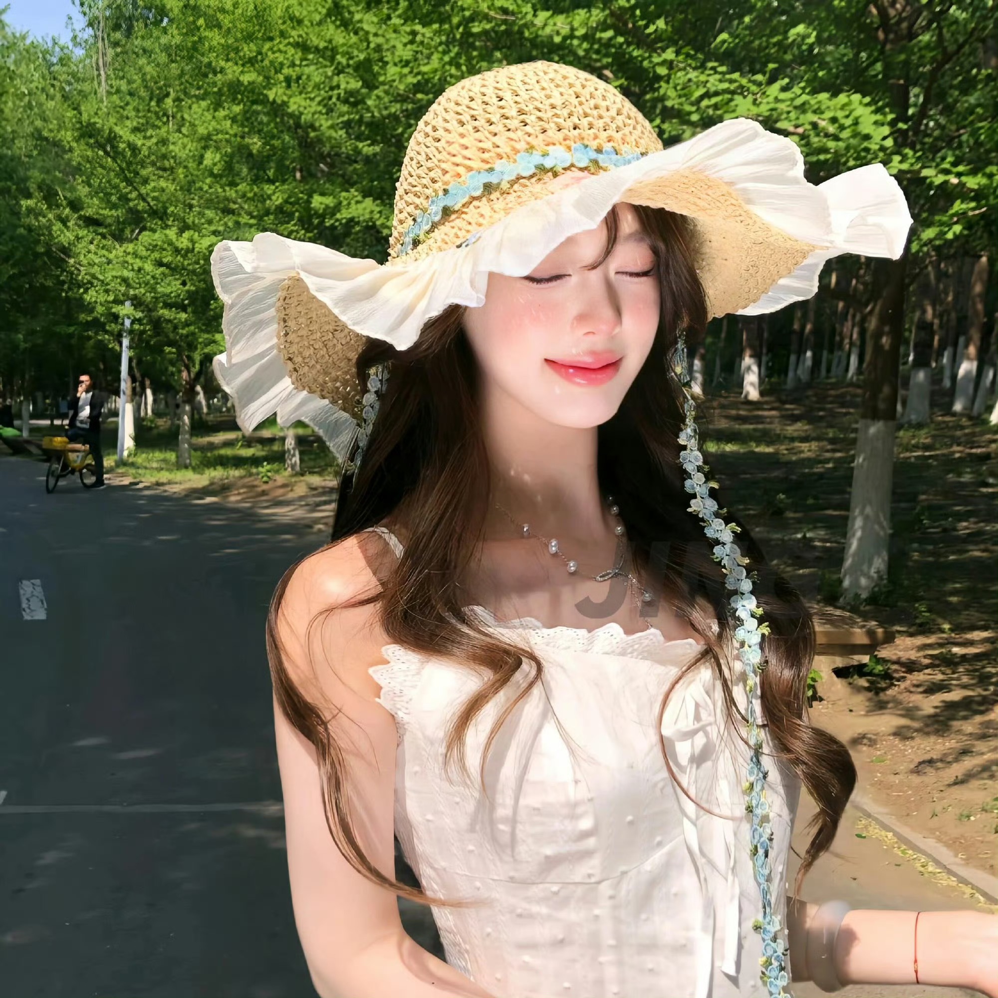 河源伴游女生许曼姿的资料