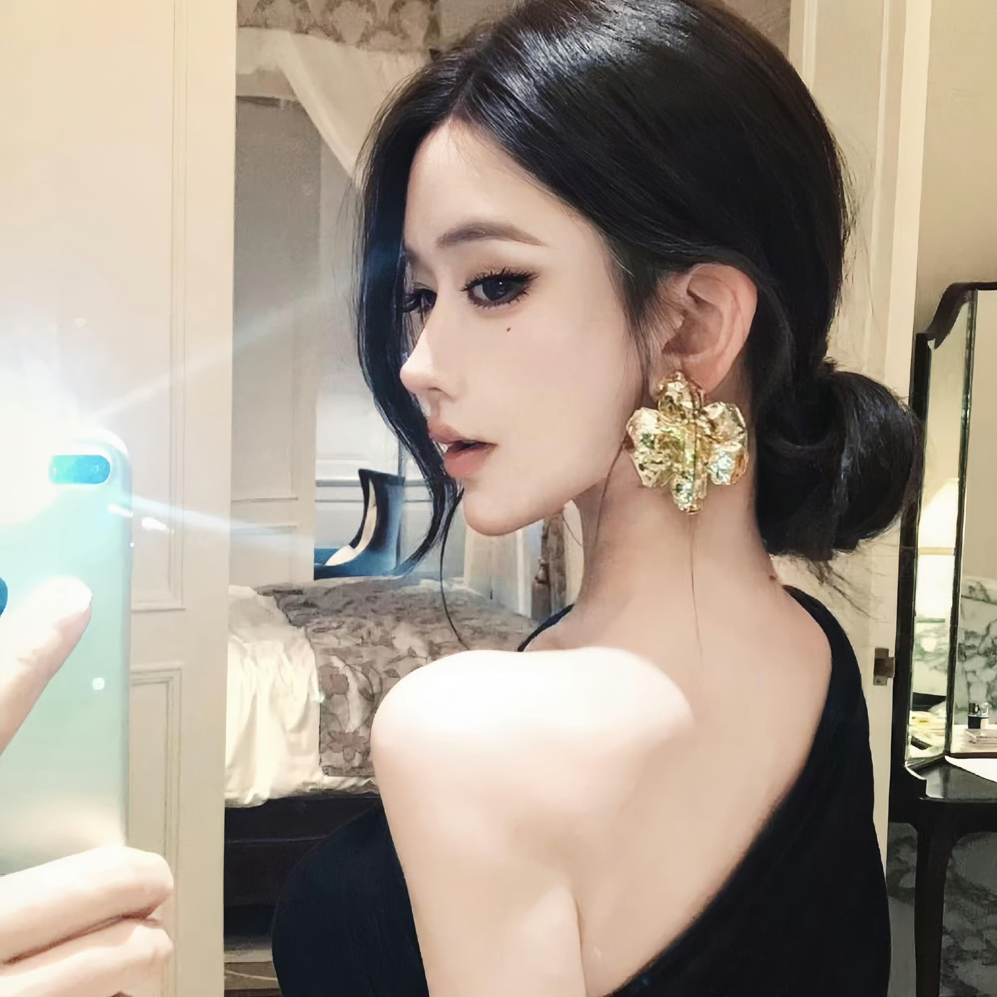 河源伴游女生靖骊萍的资料