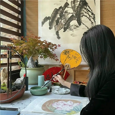 河源伴游女生源又菡的资料