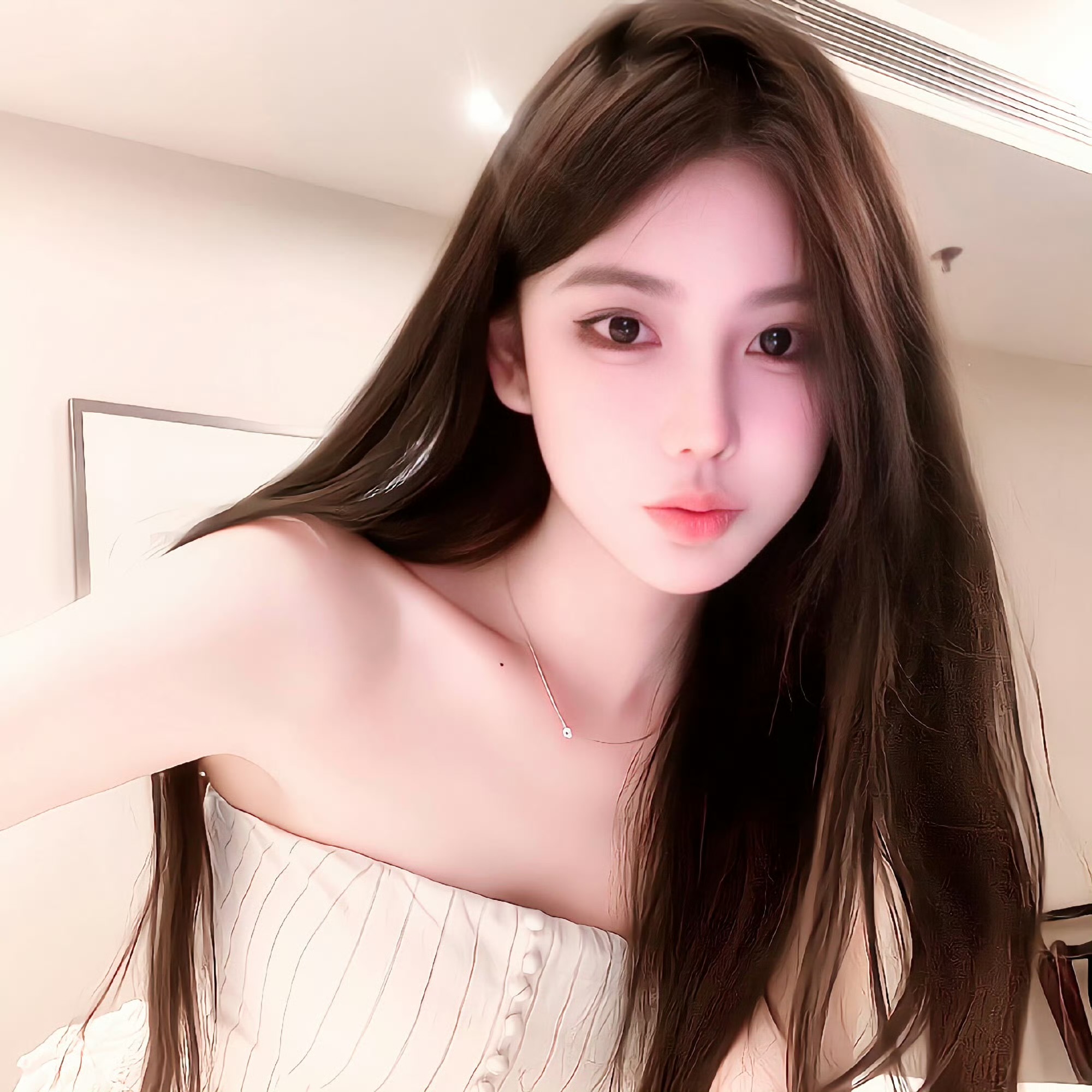 河源伴游女生苏见星的资料