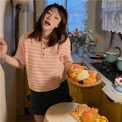 河源伴游女生员婷双的资料