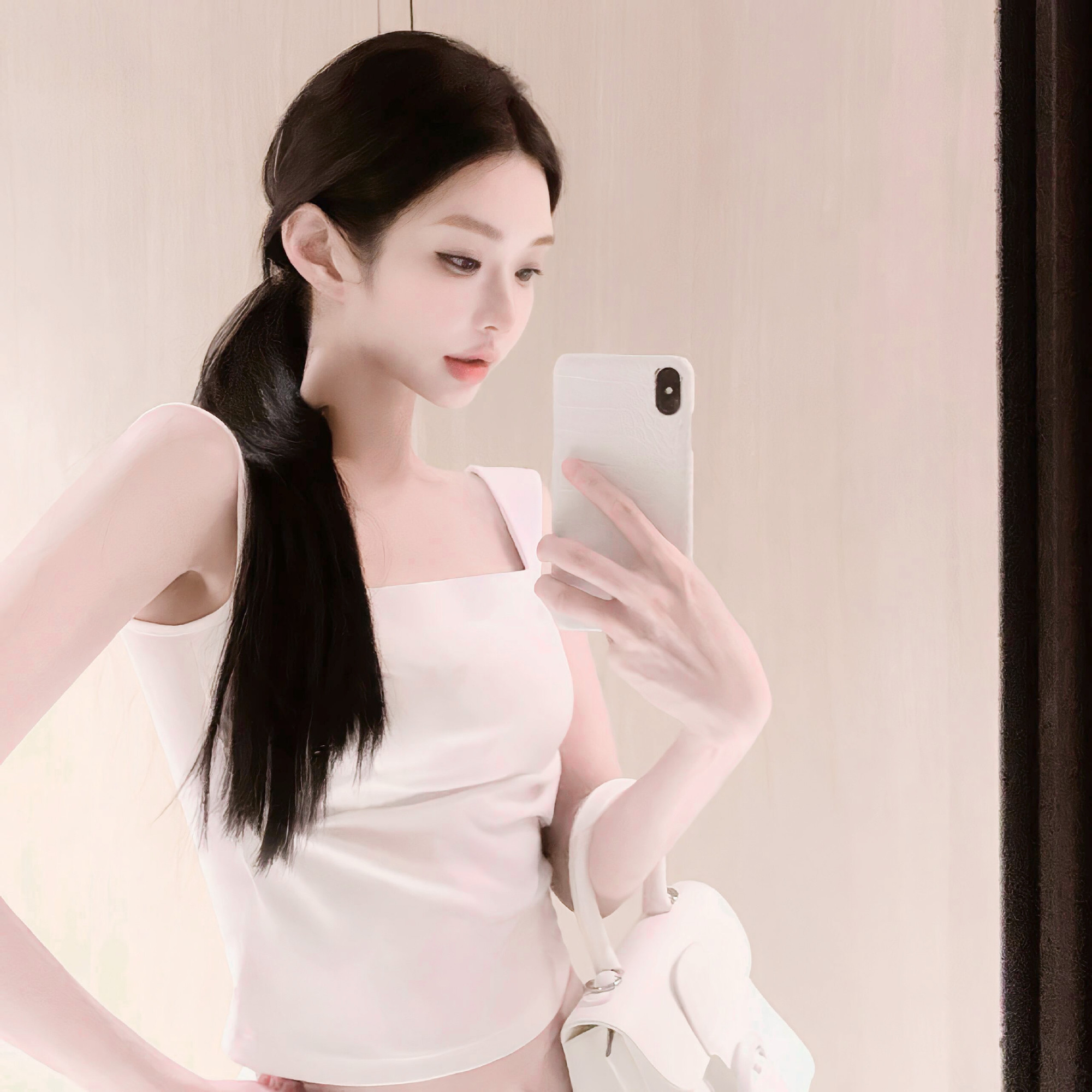 河源伴游女生 | 朱雅雯的资料