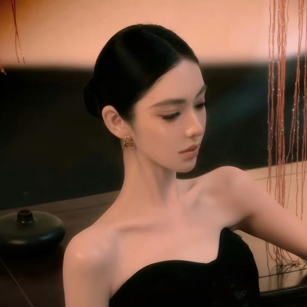 河源伴游女生 | Emily的资料