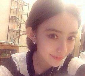 中国伴游女郎(什么是玩伴女郎)