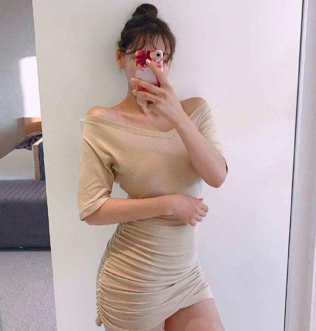 厦门兼职伴游模特陈婷微信联系的简单介绍