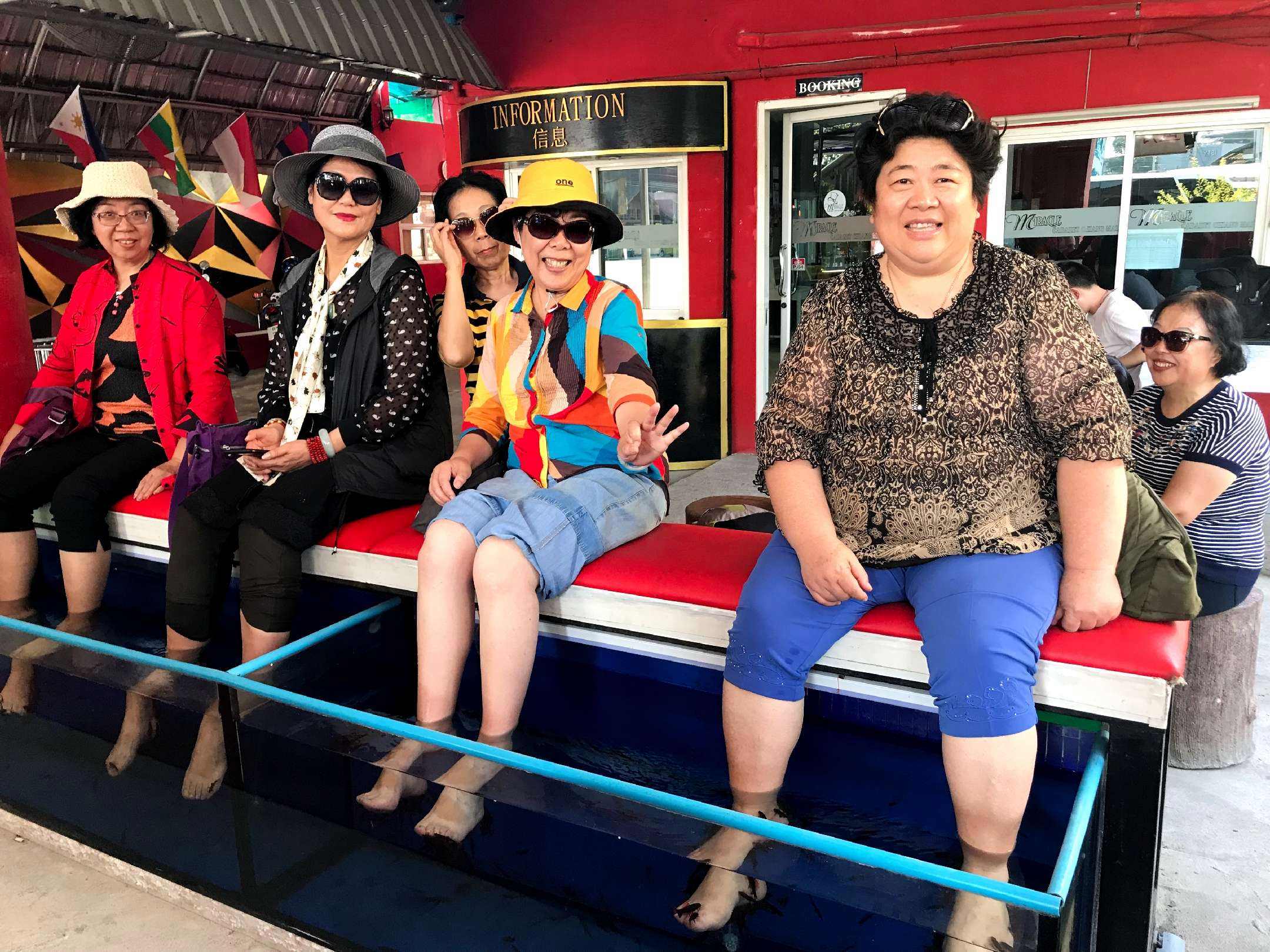中国人喜欢结伴游(独自出游和结伴出游哪一个更好?)